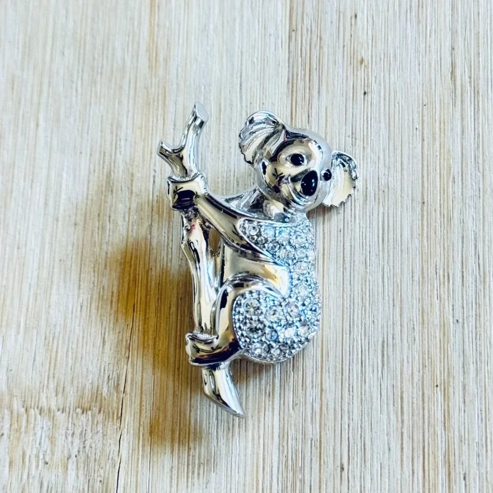 Swarovski Koala Pin Brooch Swan Signed Pave Crystal Rhinestone Silver Figural